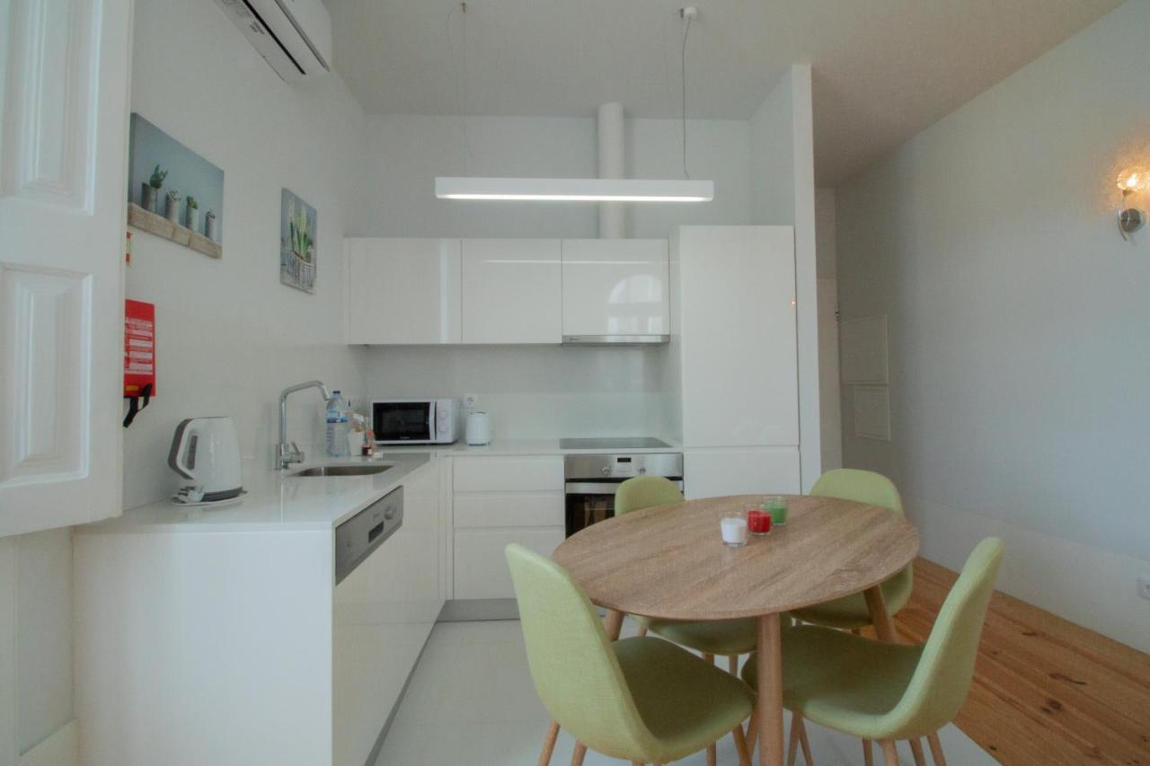 Passeio Da Avenida - Central Avenue Apartment With Elevator Viana do Castelo Eksteriør billede
